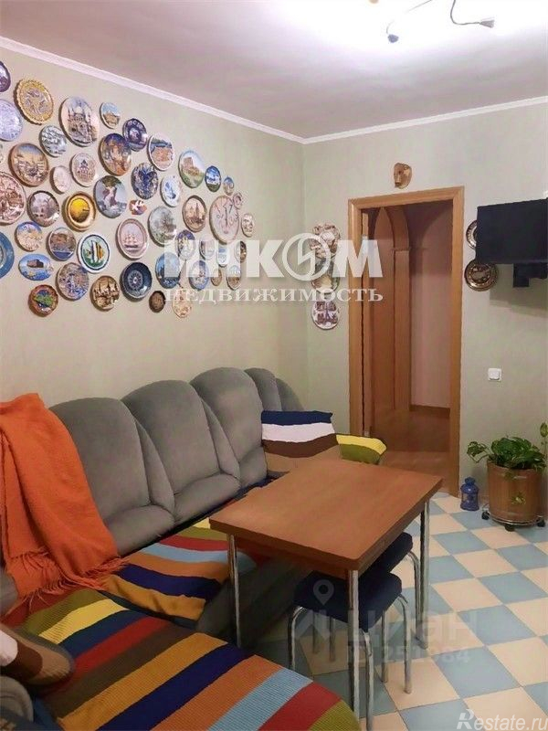 Продажа 2-комн квартиры на вторичном рынке Видное г, Жуковский проезд,  д. 13