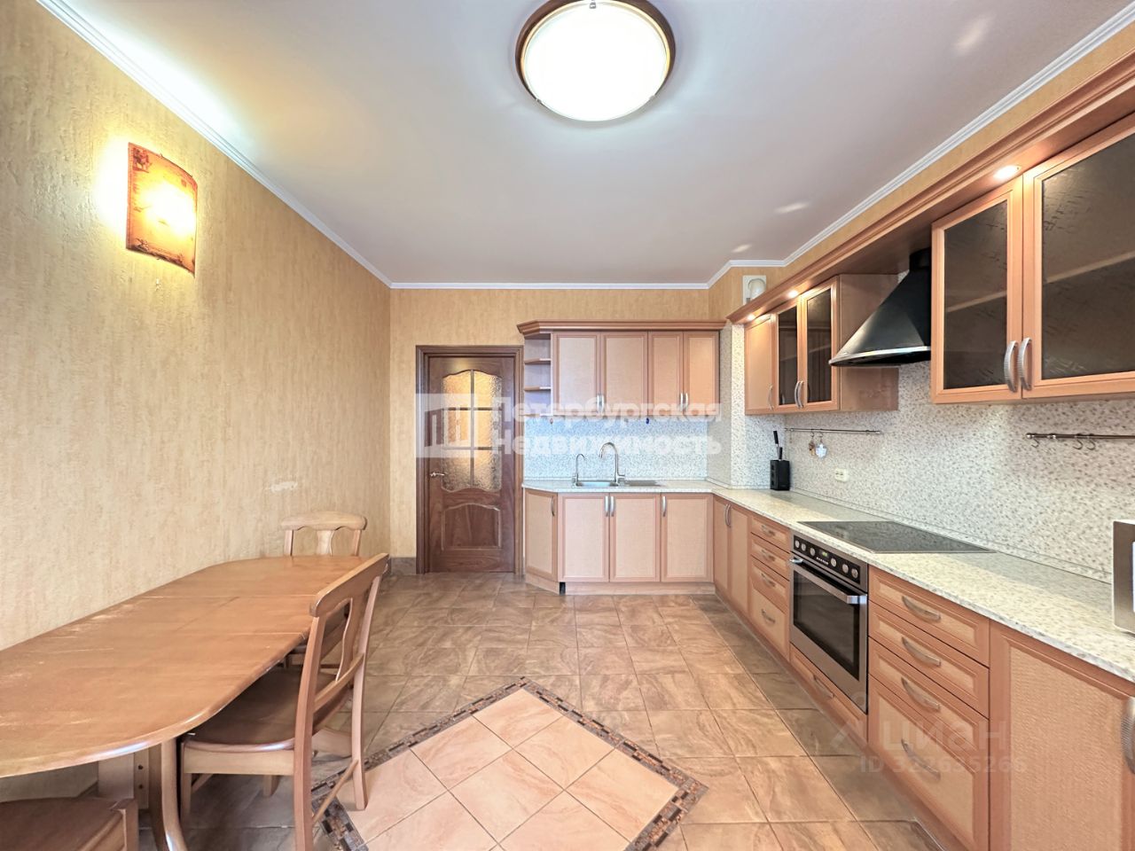 Продажа 2-комн квартиры на вторичном рынке Богатырский проспект, 59к3