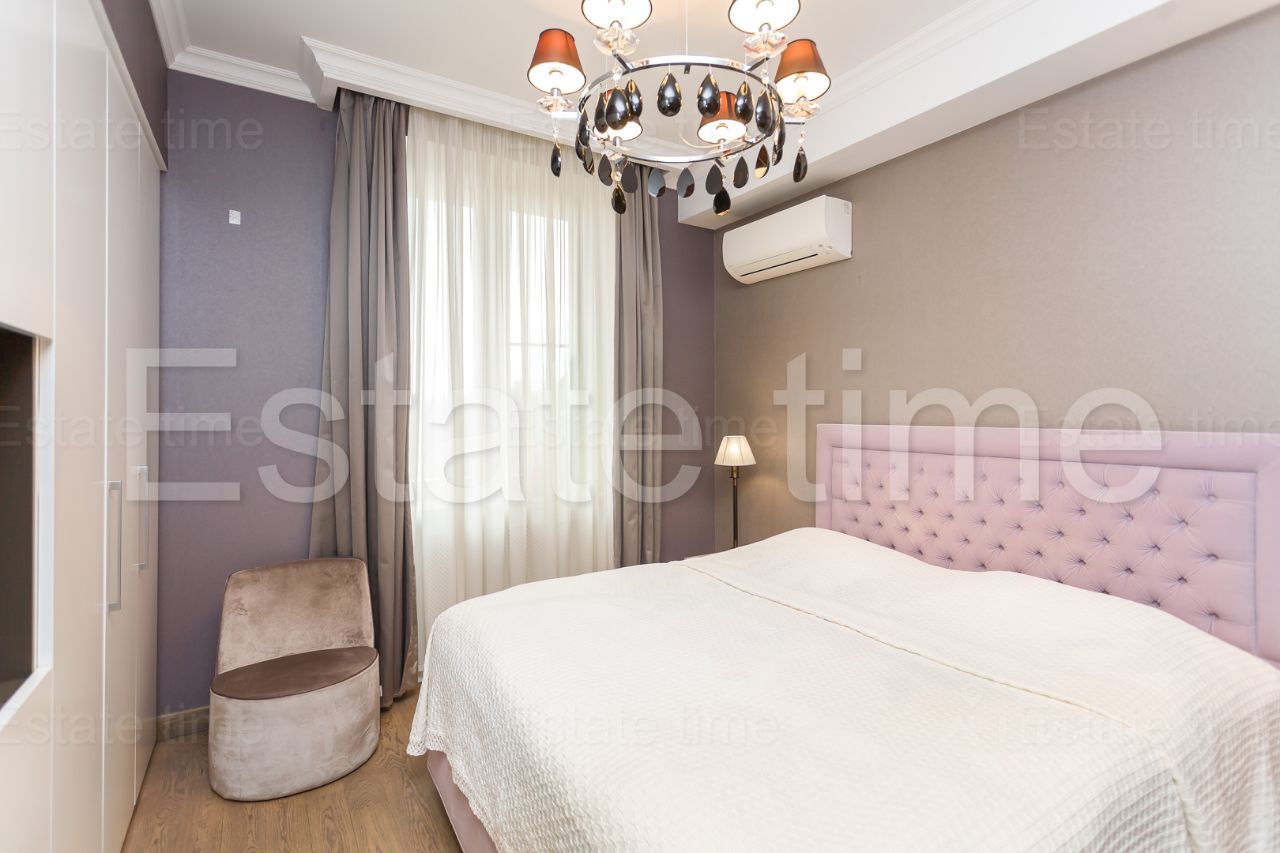 Продажа 3-комн квартиры на вторичном рынке Ломоносовский проспект, 14