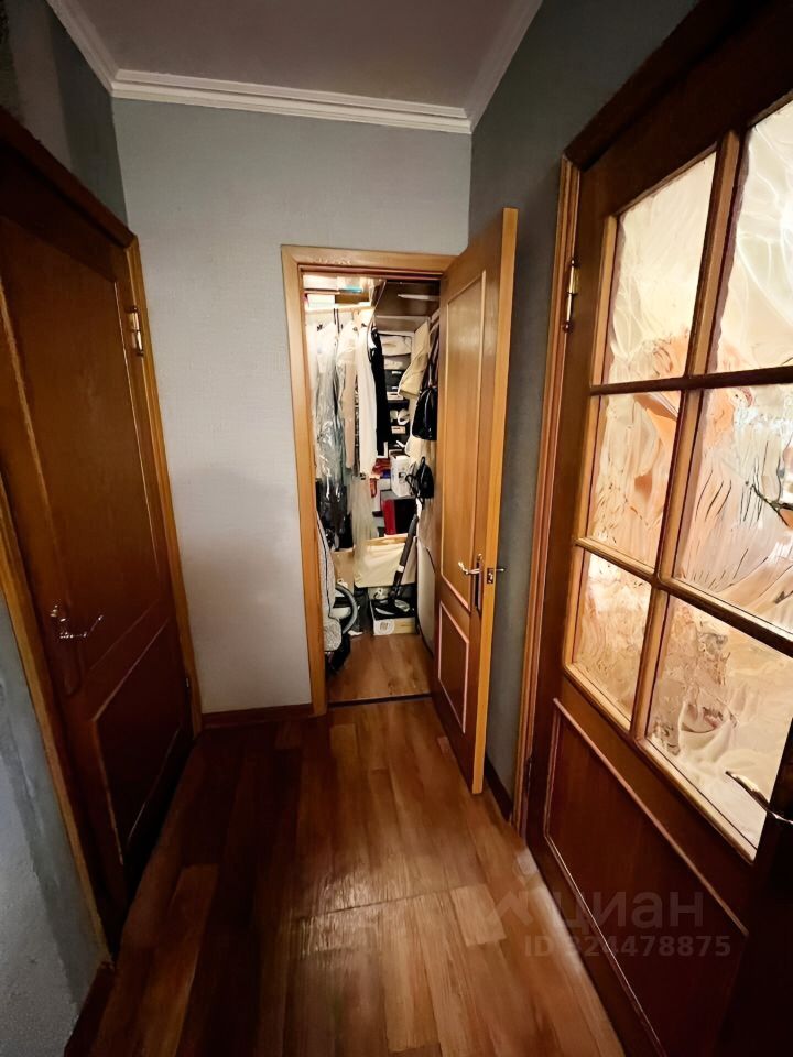 Продажа 3-комн квартиры на вторичном рынке Перекопская улица, 22к1
