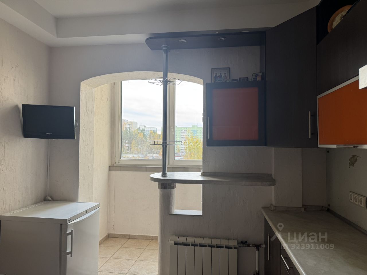 Продажа 3-комн квартиры на вторичном рынке Сертолово, Кленовая улица, 1к2