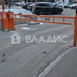 Продажа 3-комн квартиры на вторичном рынке ул Давыдковская,  д. 10,  к. 6