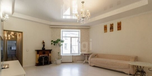 3-комн квартира Смольный пр-кт,  д. 9