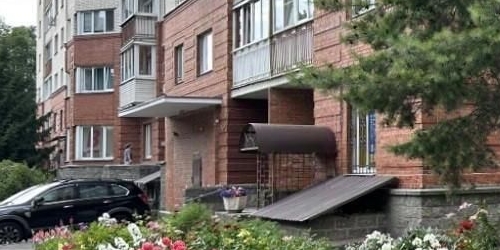 3-комн квартира улица Лазо, 5