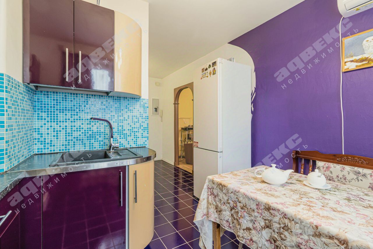 Продажа 1-комн квартиры на вторичном рынке проспект Луначарского, 27К1