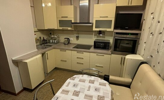 Продажа 3-комн квартиры на вторичном рынке Варшавское ш,  д. 144 к2