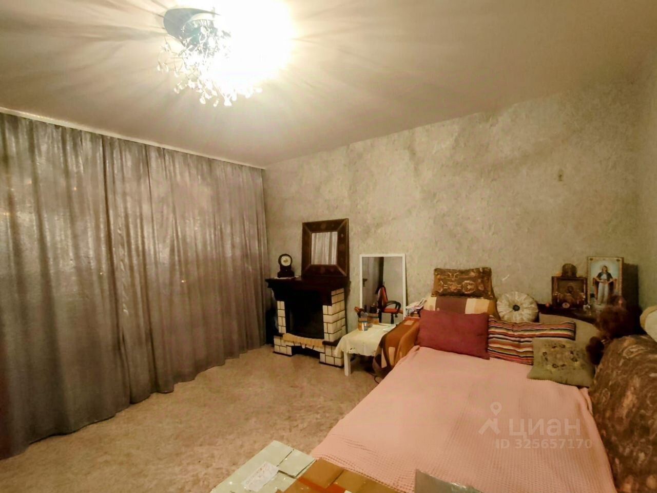 Продажа 2-комн квартиры на вторичном рынке Западный мкр, улица Лунная, 25к3