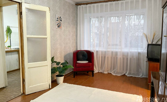 Продажа 2-комн квартиры на вторичном рынке Гатчина, ул Соборная,  д. 24б