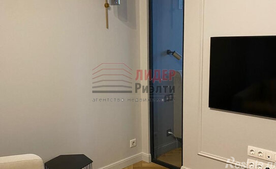 Продажа 4-комн квартиры на вторичном рынке Перервинский б-р,  д. 8