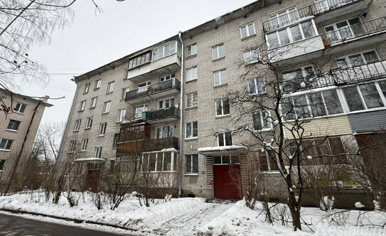 Продажа 2-комн квартиры на вторичном рынке Пушкин г, Алексея Толстого б-р,  д. 18