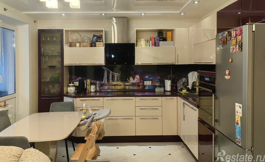 Продажа 3-комн квартиры на вторичном рынке Приморское шоссе,  д. 271