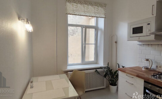 Аренда 1-комн квартиры на вторичном рынке Моховая улица,  д. 5