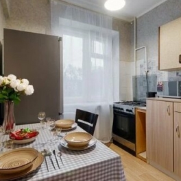 Продажа 1-комн квартиры на вторичном рынке Стрельбищенский пер,  д. 24