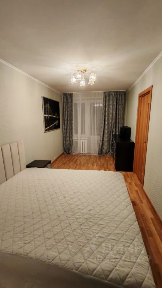 Аренда 2-комн квартиры на вторичном рынке Солнечногорская улица, 11