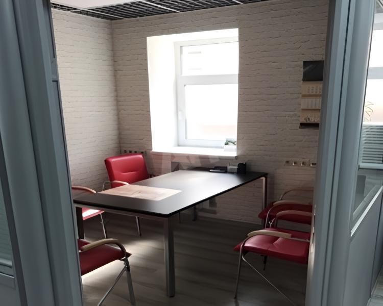 Аренда торгового помещения Подсосенский пер