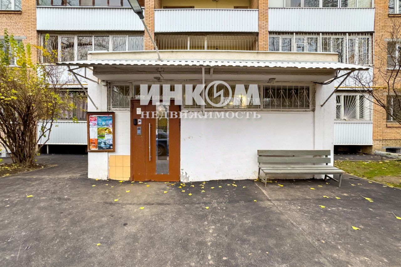 Продажа 3-комн квартиры на вторичном рынке улица Академика Комарова, 5