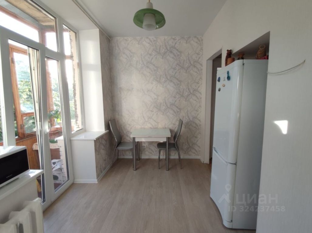 Продажа 1-комн квартиры на вторичном рынке Алтайская улица, 7