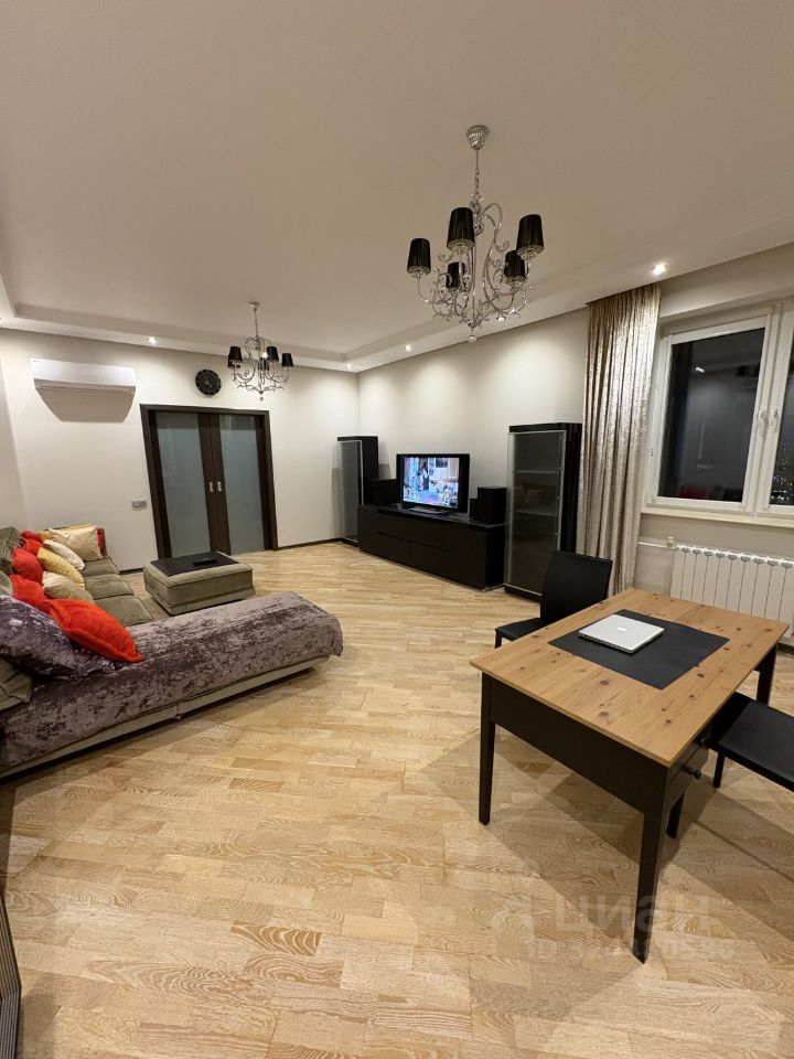 Продажа 3-комн квартиры на вторичном рынке проезд Березовой Рощи, 12