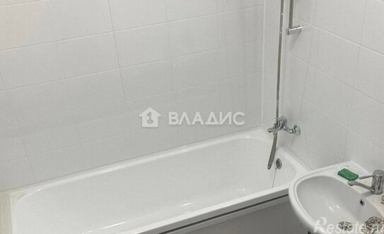 Продажа 3-комн квартиры на вторичном рынке ул Керченская,  д. 30,  к. 1