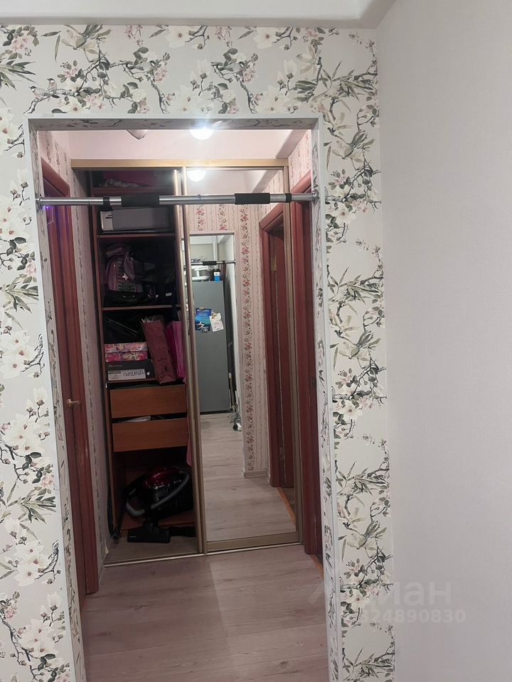 Продажа 3-комн квартиры на вторичном рынке Авиационная улица, 44