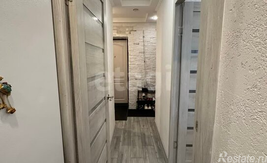 Продажа 2-комн квартиры на вторичном рынке Белоозерский пгт, 50 лет Октября ул,  д. 10