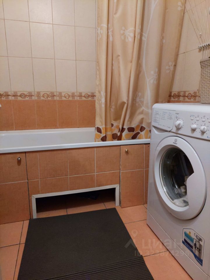 Продажа 2-комн квартиры на вторичном рынке проспект Сизова, 21