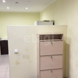 Продажа 2-комн квартиры на вторичном рынке Славы пр-кт,  д. 51