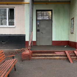 Продажа 1-комн квартиры на вторичном рынке Хабаровская улица,  д. 27