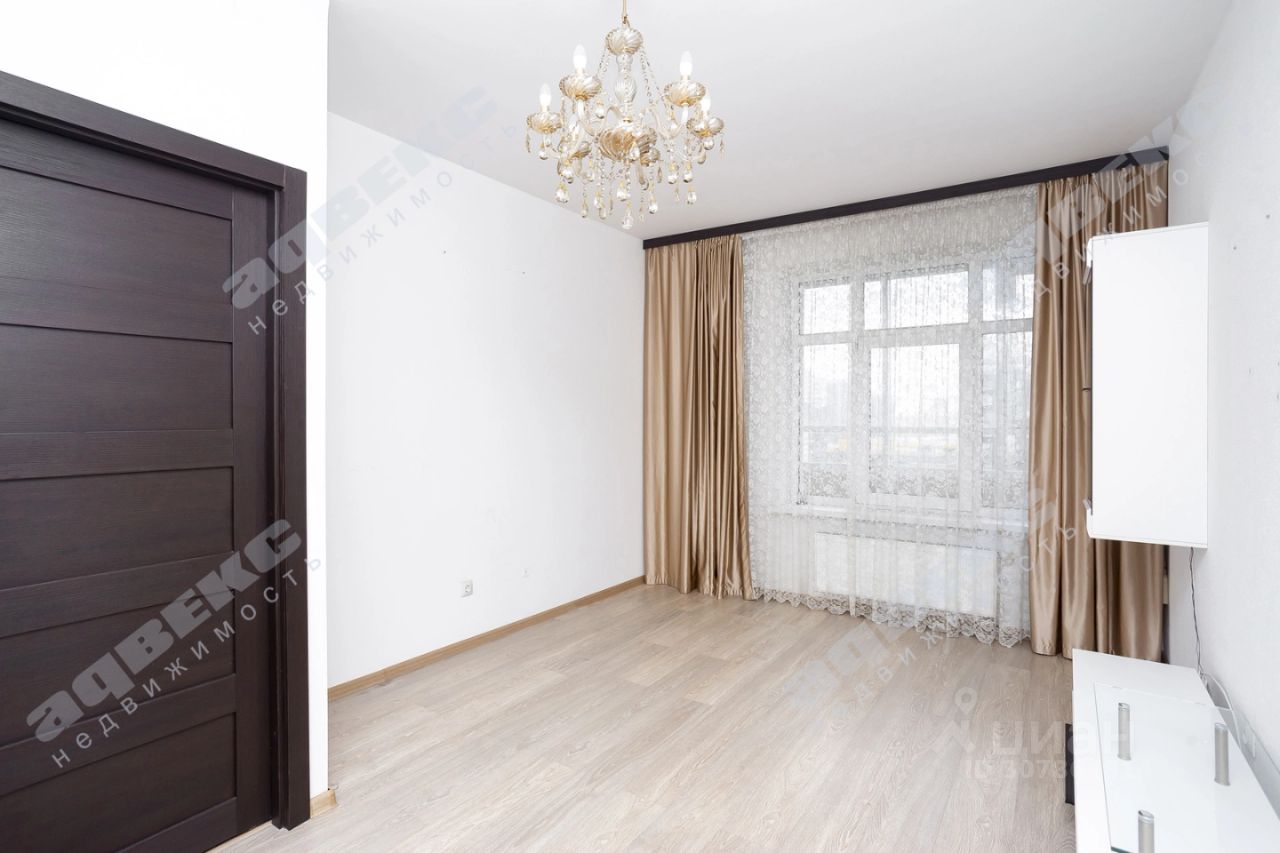 Продажа 1-комн квартиры на вторичном рынке Союзный проспект, 4