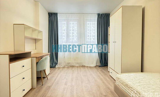 Продажа 4-комн квартиры на вторичном рынке Ленинградское ш,  д. 229А к2