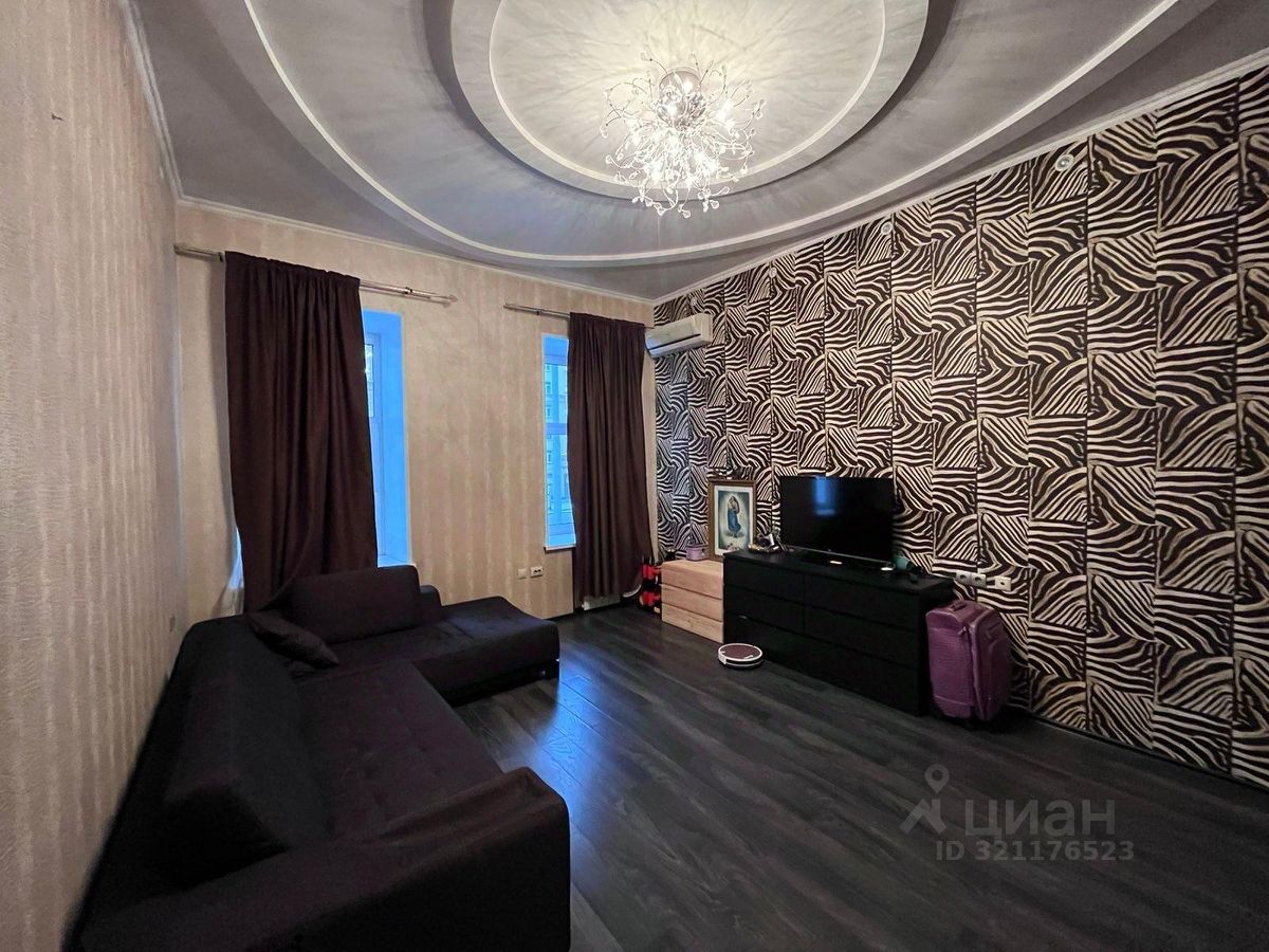 Продажа 2-комн квартиры на вторичном рынке Смоленский бульвар, 17С1