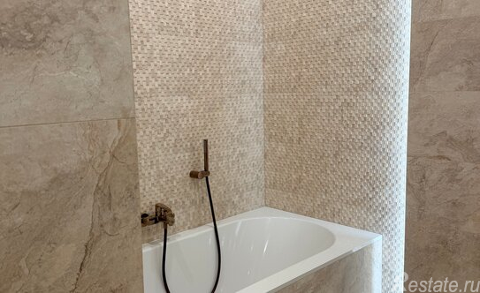 Продажа 4-комн квартиры на вторичном рынке ул Льва Толстого,  д. 23,  к. 7 стр 3