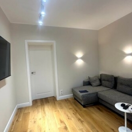 Продажа 2-комн квартиры на вторичном рынке Нежинская улица