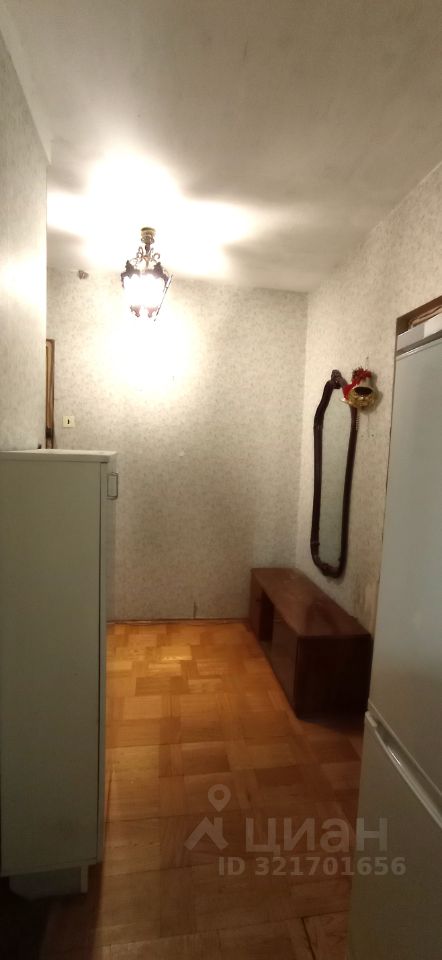 Продажа 1-комн квартиры на вторичном рынке Батайский проезд, 53