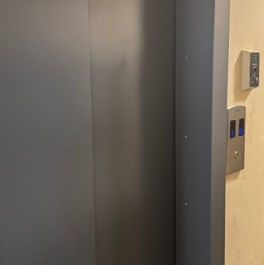 Продажа 2-комн квартиры на вторичном рынке Болотниковская улица,  д. 33 к2