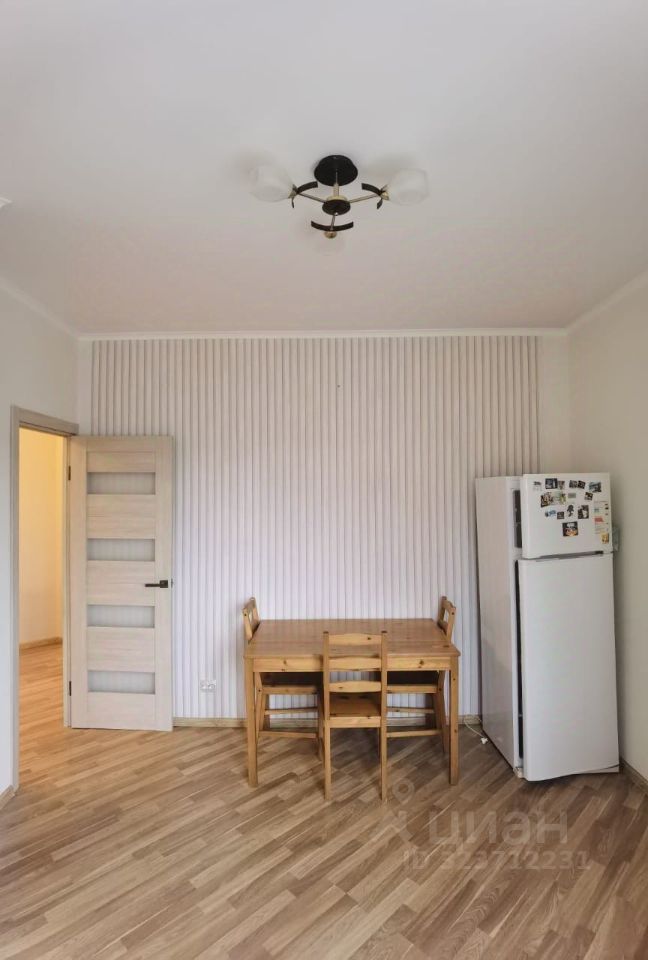 Продажа 3-комн квартиры на вторичном рынке Опалиха мкр, улица Дежнева, 9