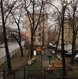 Продажа 3-комн квартиры на вторичном рынке Зеленина Б. ул,  д. 44/6