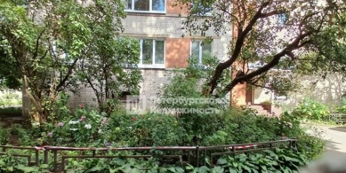 1-комн квартира ул Нахимова,  д. 6