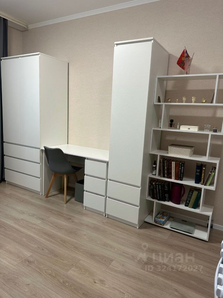 Продажа студии пос. Янино-1, улица Ясная, 20к3