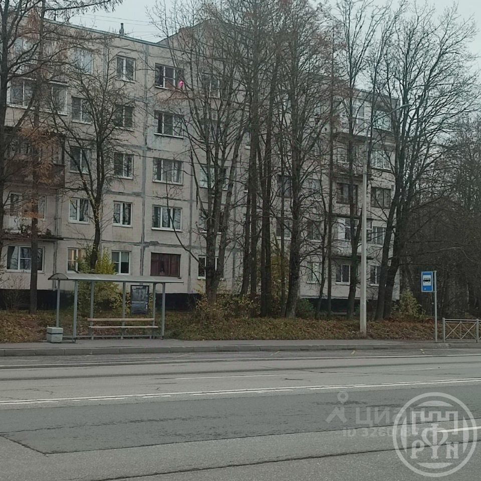 Продажа 1-комн квартиры на вторичном рынке Красное Село, Нарвская улица, 12