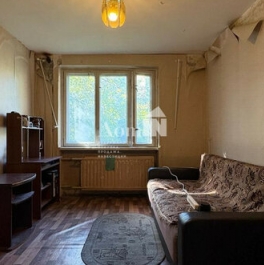 Продажа 4-комн квартиры на вторичном рынке ул Коммуны,  д. 26,  к. 4