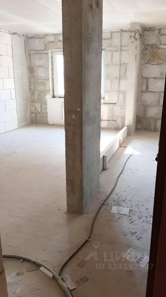 Продажа 1-комн квартиры на вторичном рынке Лобня, Кольцевая улица,  д. 12