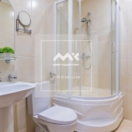 Продажа 6-комн квартиры на вторичном рынке Морская М. ул,  д. 9