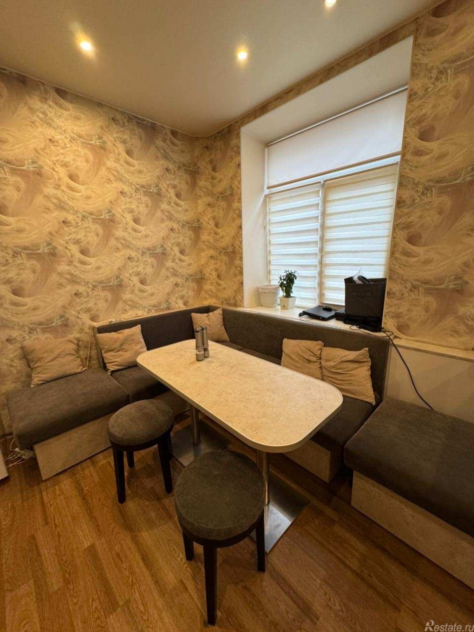 Продажа 3-комн квартиры на вторичном рынке Санкт-Петербург, ул. Графова,  д. 2