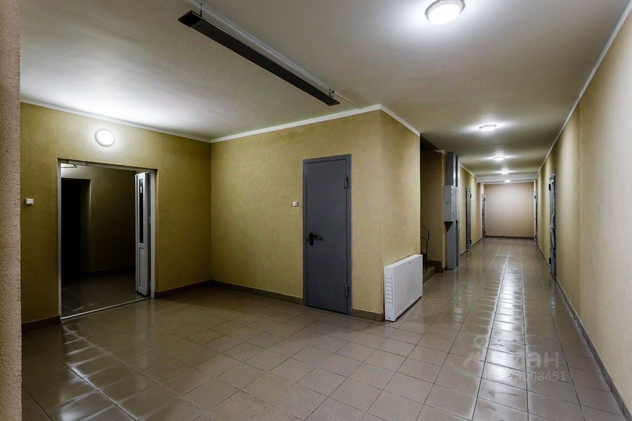 Продажа 2-комн квартиры на вторичном рынке улица Генерала Донскова, 29к6