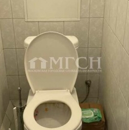 Продажа 1-комн квартиры на вторичном рынке ул Новомарьинская,  д. 19