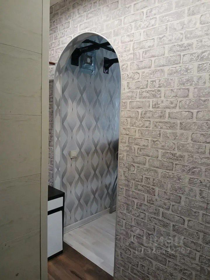Продажа комнаты Запрудня пгт, улица Ленина, 16