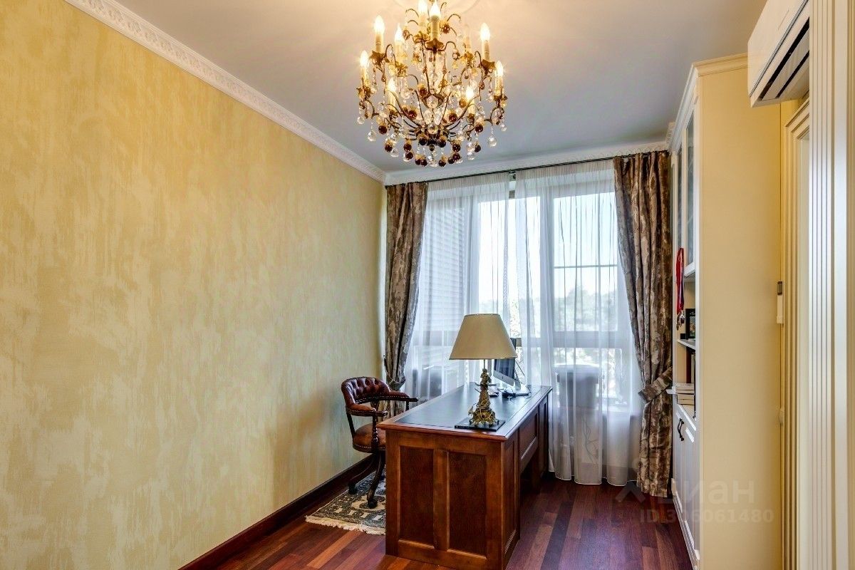 Продажа 4-комн квартиры на вторичном рынке Иваньковское шоссе, 5
