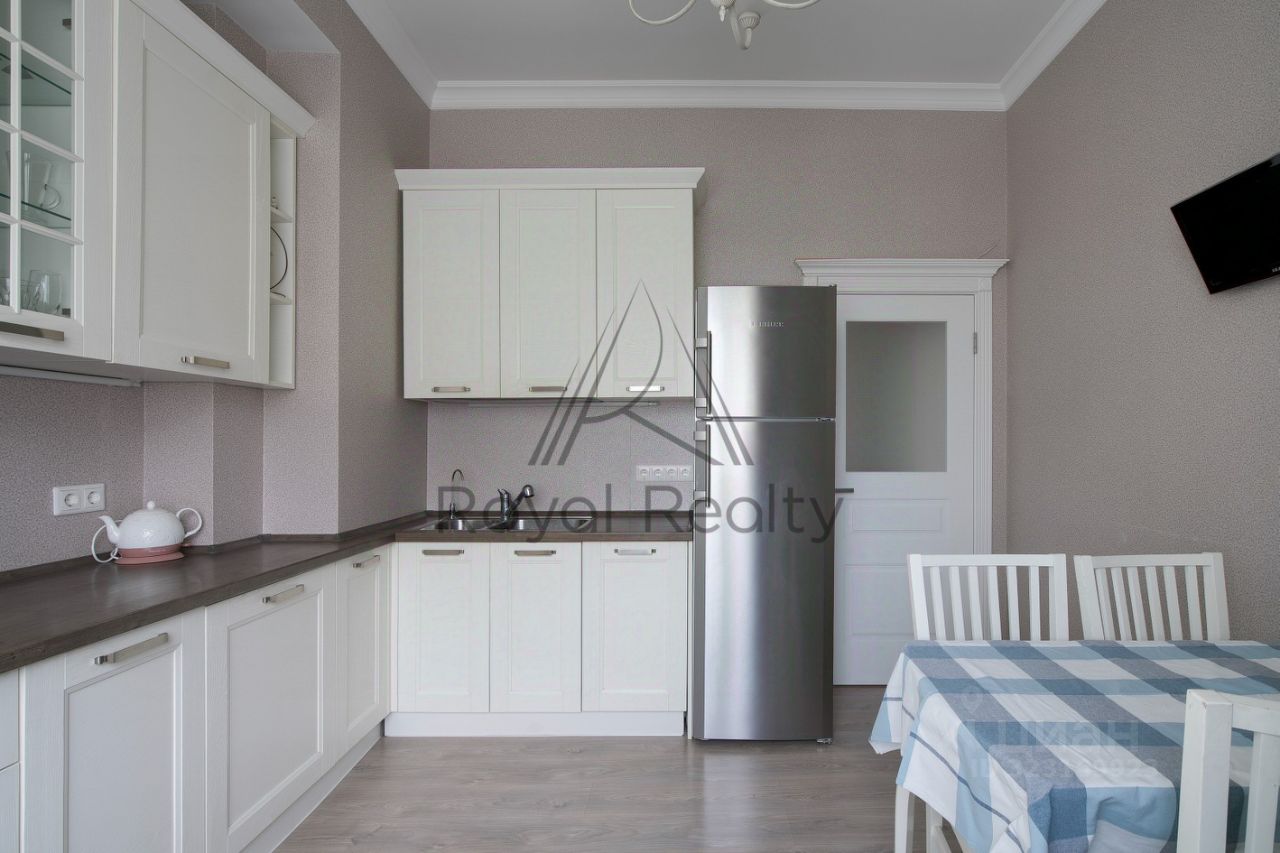 Аренда 2-комн квартиры на вторичном рынке Киевская улица, 3