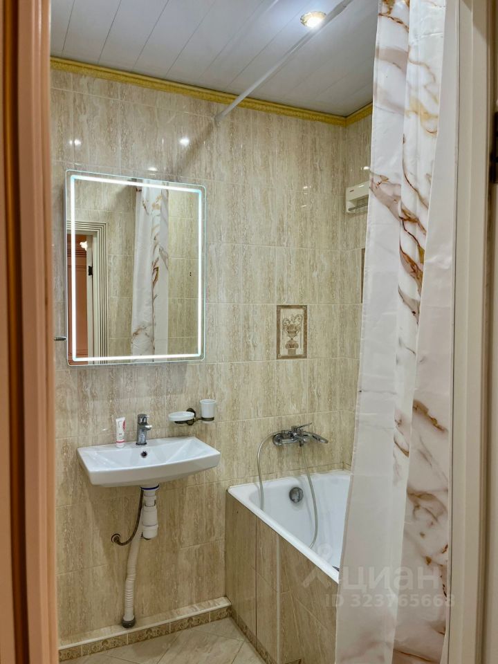 Аренда 1-комн квартиры на вторичном рынке Долгопрудный г, Старое Дмитровское ш,  д. 11